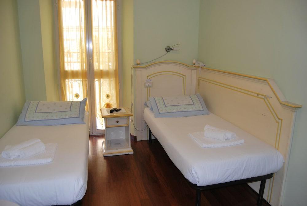 Albergo La Ripa Baveno Luaran gambar