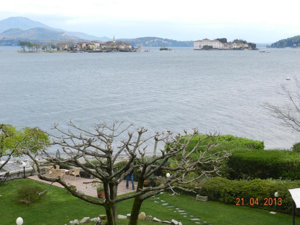 Albergo La Ripa Baveno Luaran gambar