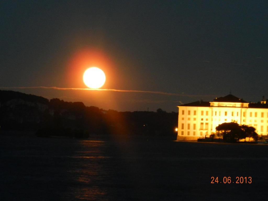 Albergo La Ripa Baveno Luaran gambar