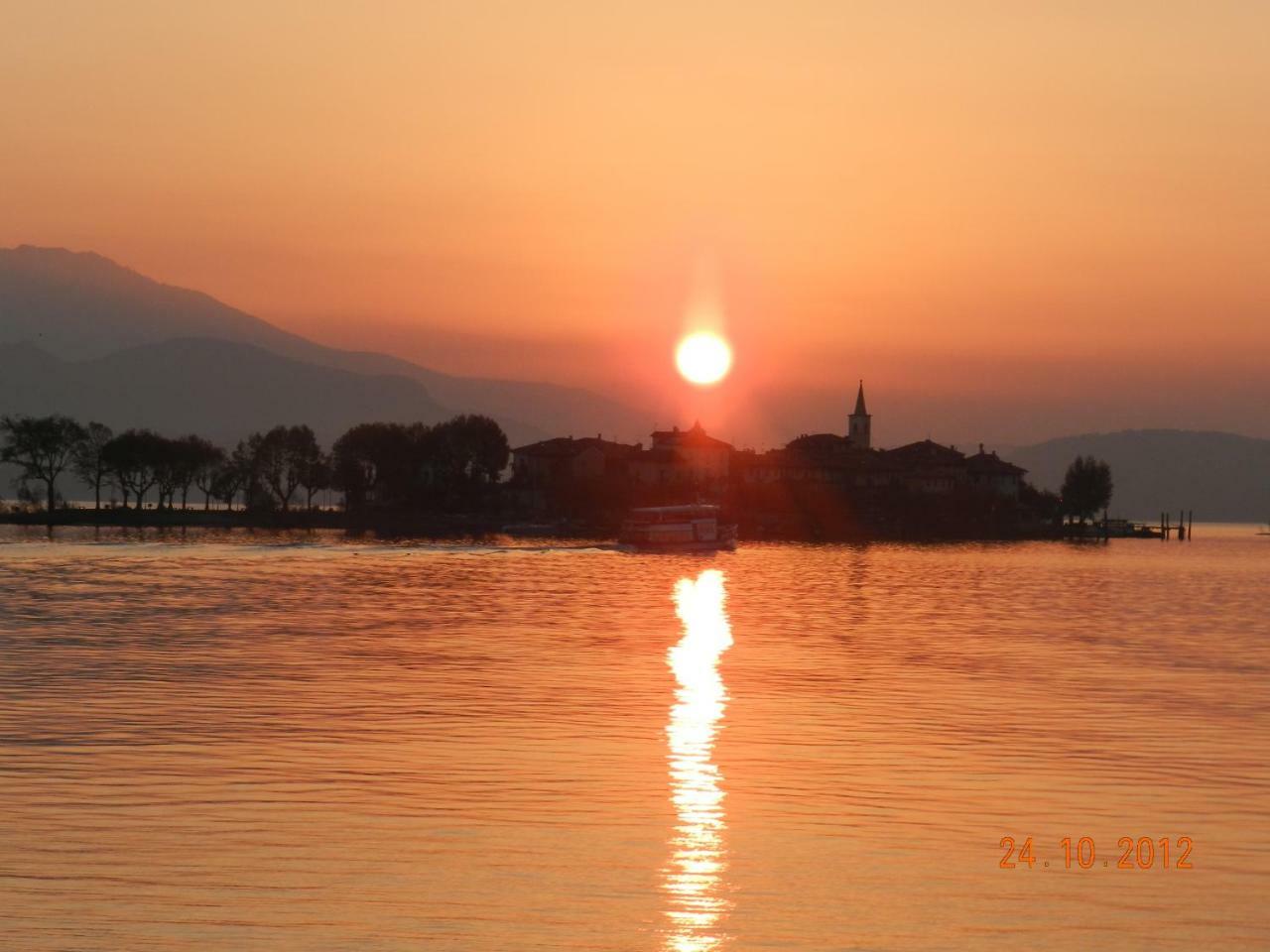 Albergo La Ripa Baveno Luaran gambar